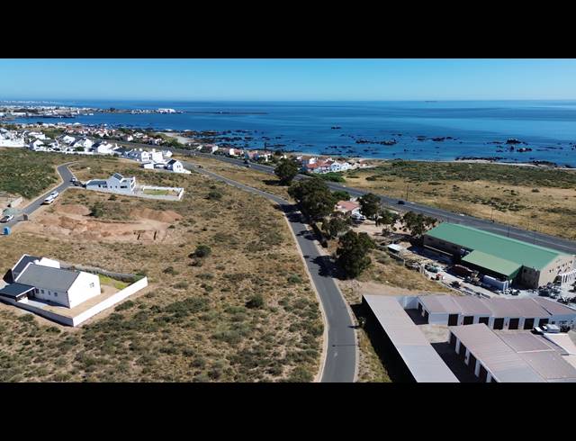 944M² VACANT LAND FOR SALE IN BRITANNICA HEIGHTS